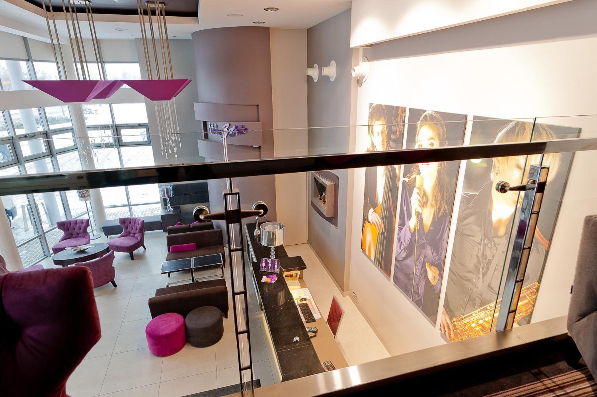Hotel 3 Trio Белосток Ресторан фото