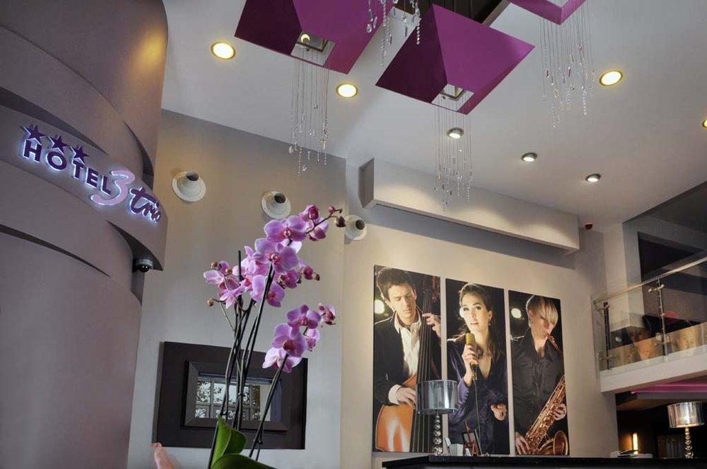 Hotel 3 Trio Белосток Интерьер фото