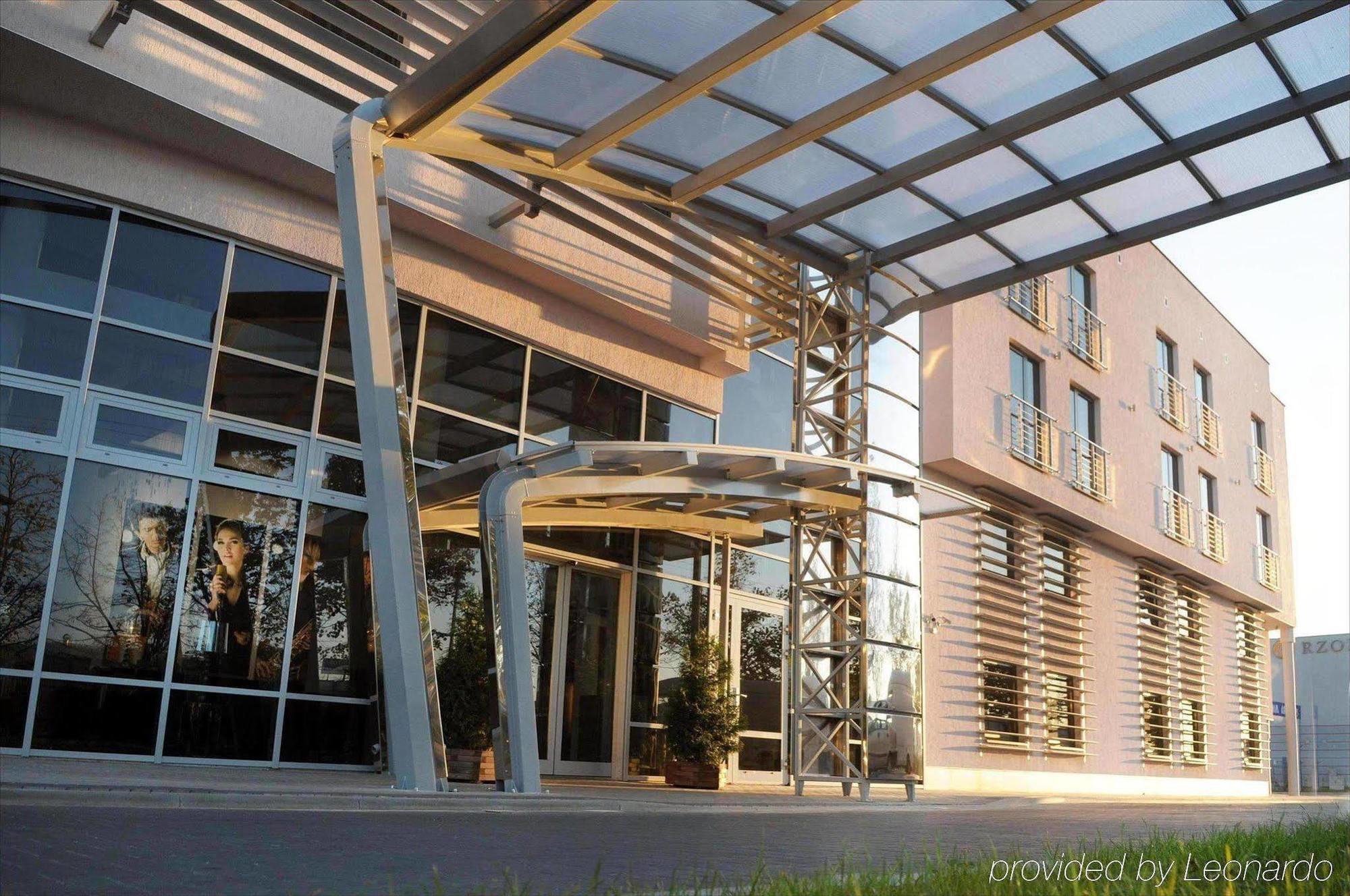 Hotel 3 Trio Белосток Экстерьер фото